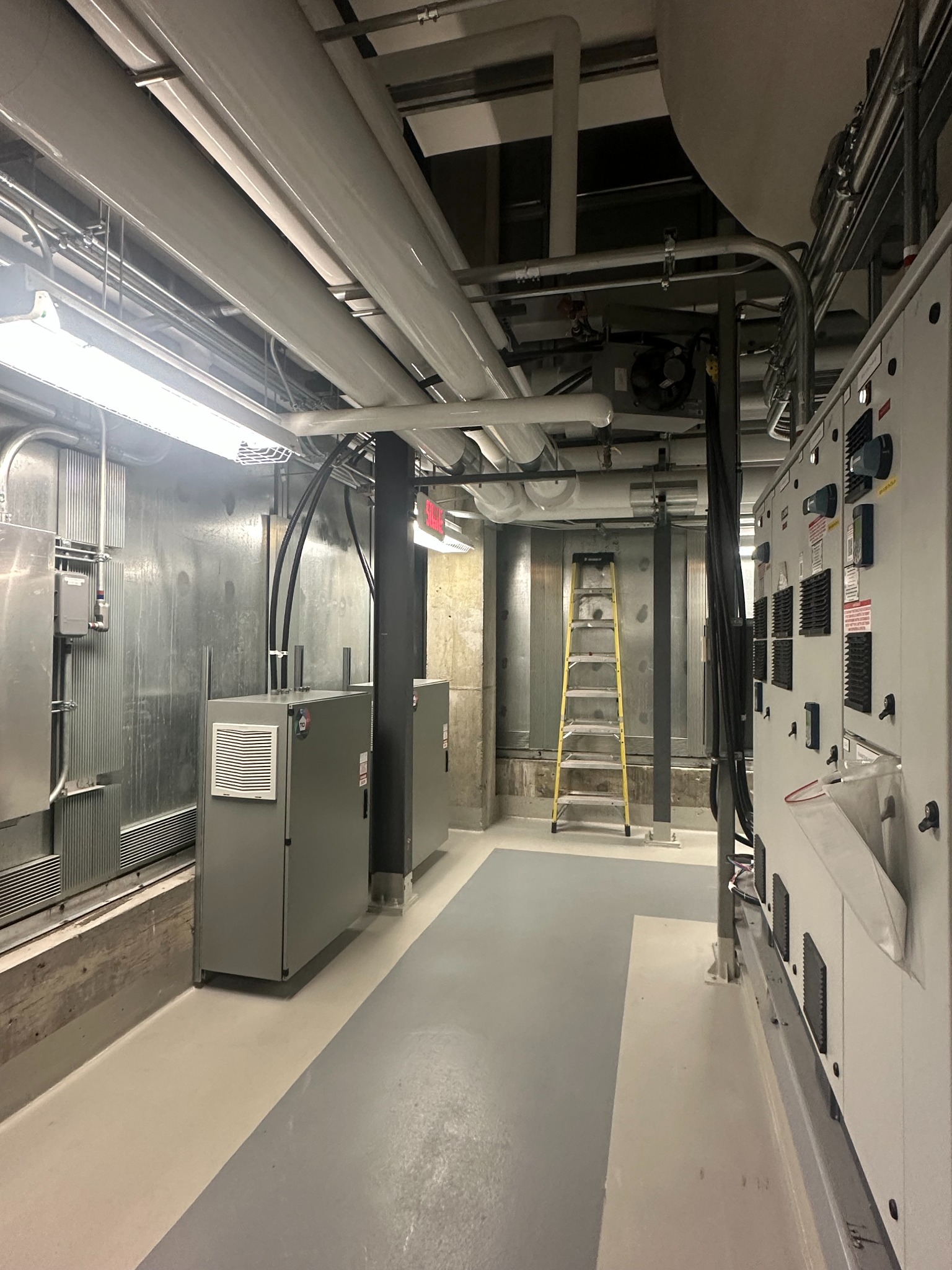 Salle électrique institutionnelle après les travaux